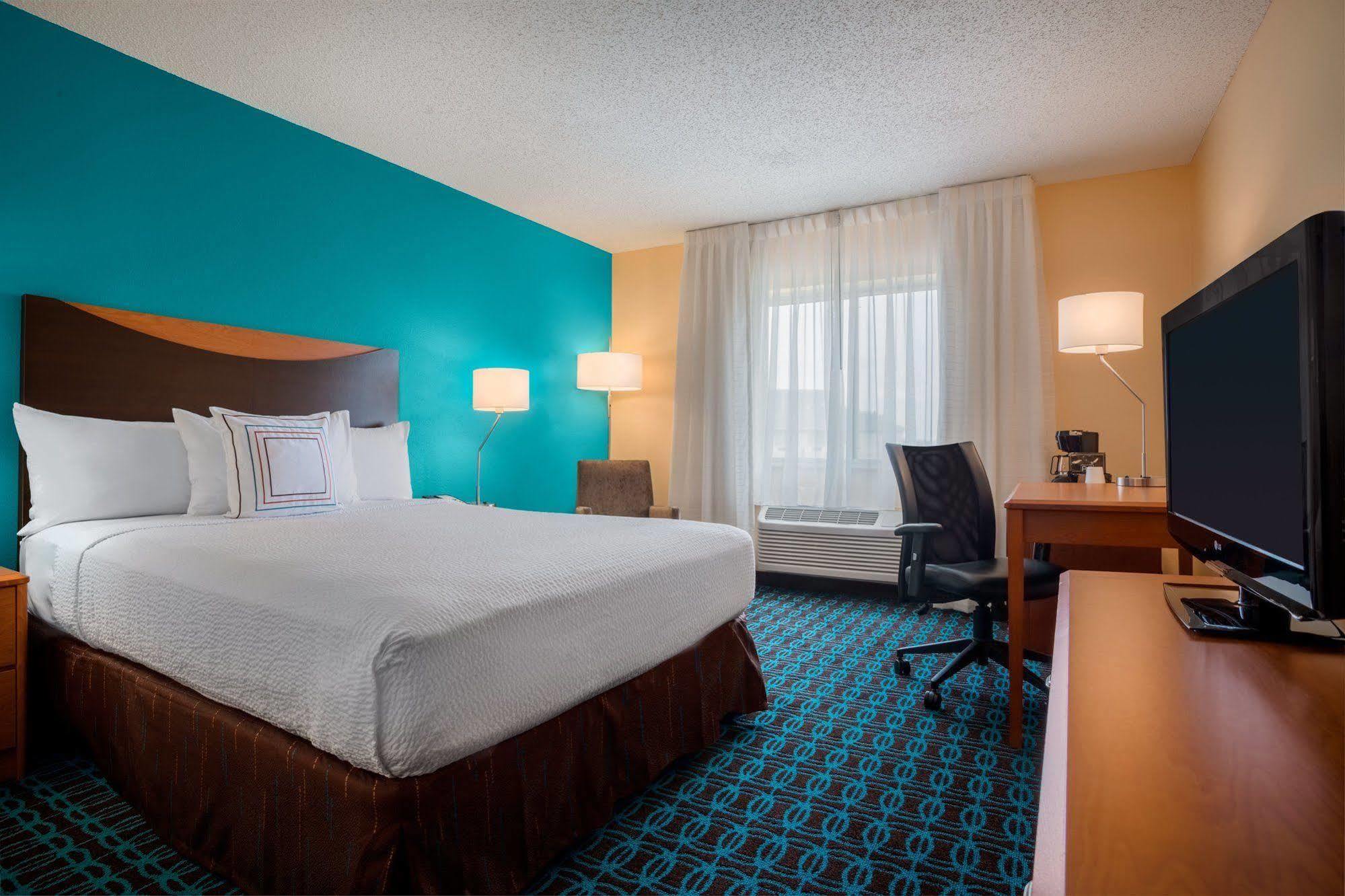 Comfort Inn & Suites Texas City Exterior photo